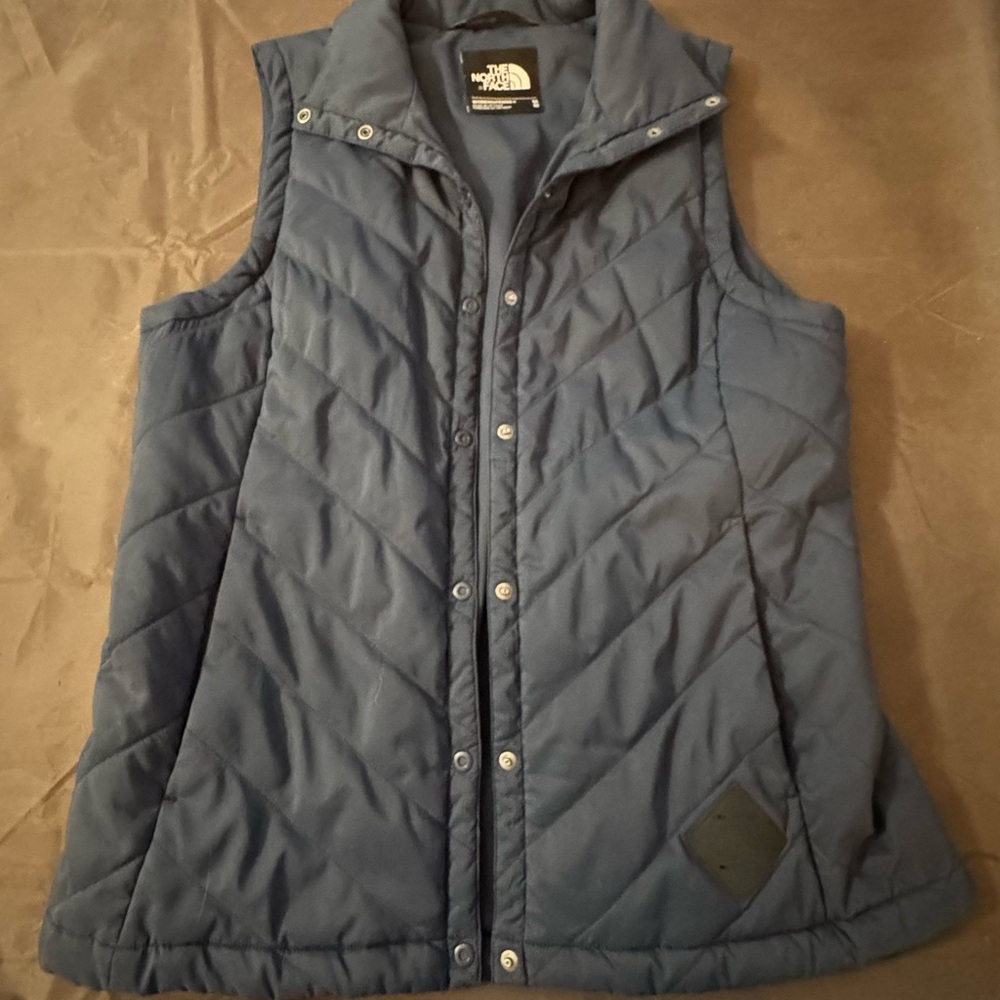 The North Face Women's Dark Blue Quilted Sleeveless Vest